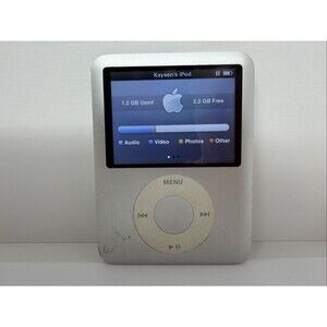 Apple iPod Nano 3rd Gen 4GB A1236 MP3 Player SILVER  Works